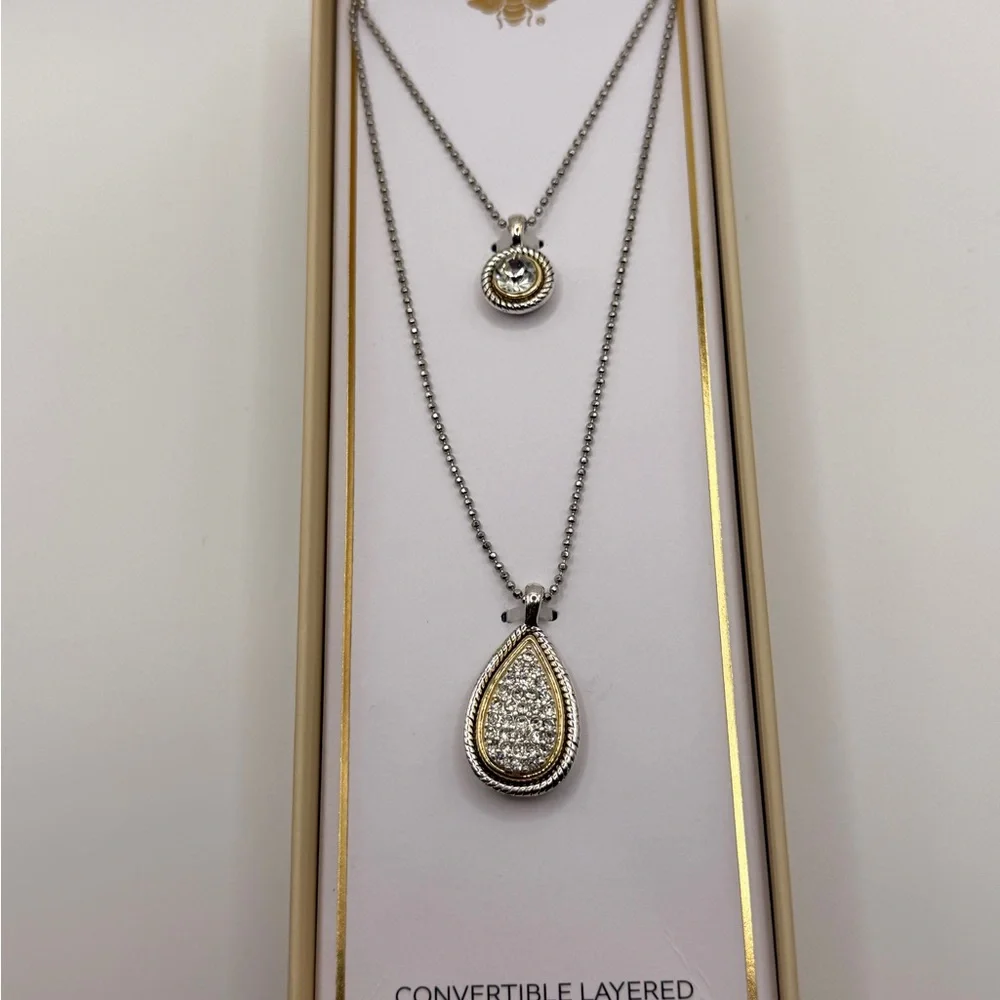 Minimalist Silver Teardrop Pendant Necklace - Picture 3 of 9